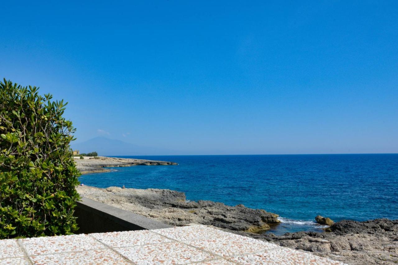 הוילה אוגוסטה La Casa In Riva Al Mare מראה חיצוני תמונה