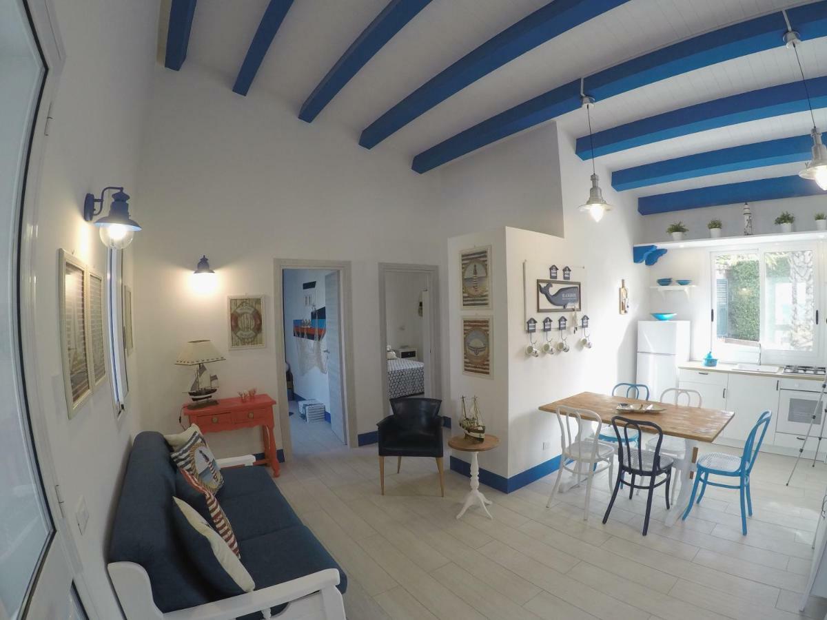 הוילה אוגוסטה La Casa In Riva Al Mare מראה חיצוני תמונה