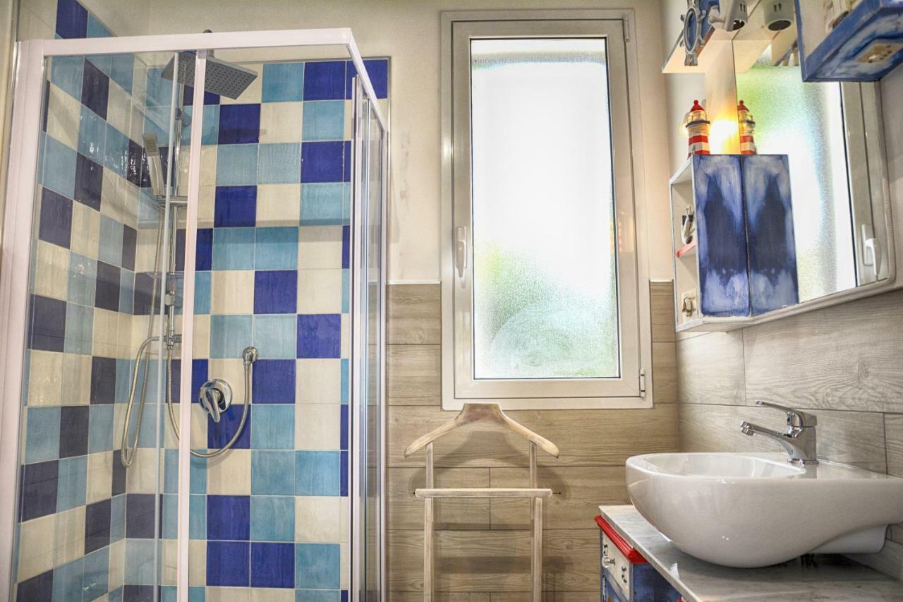 הוילה אוגוסטה La Casa In Riva Al Mare מראה חיצוני תמונה