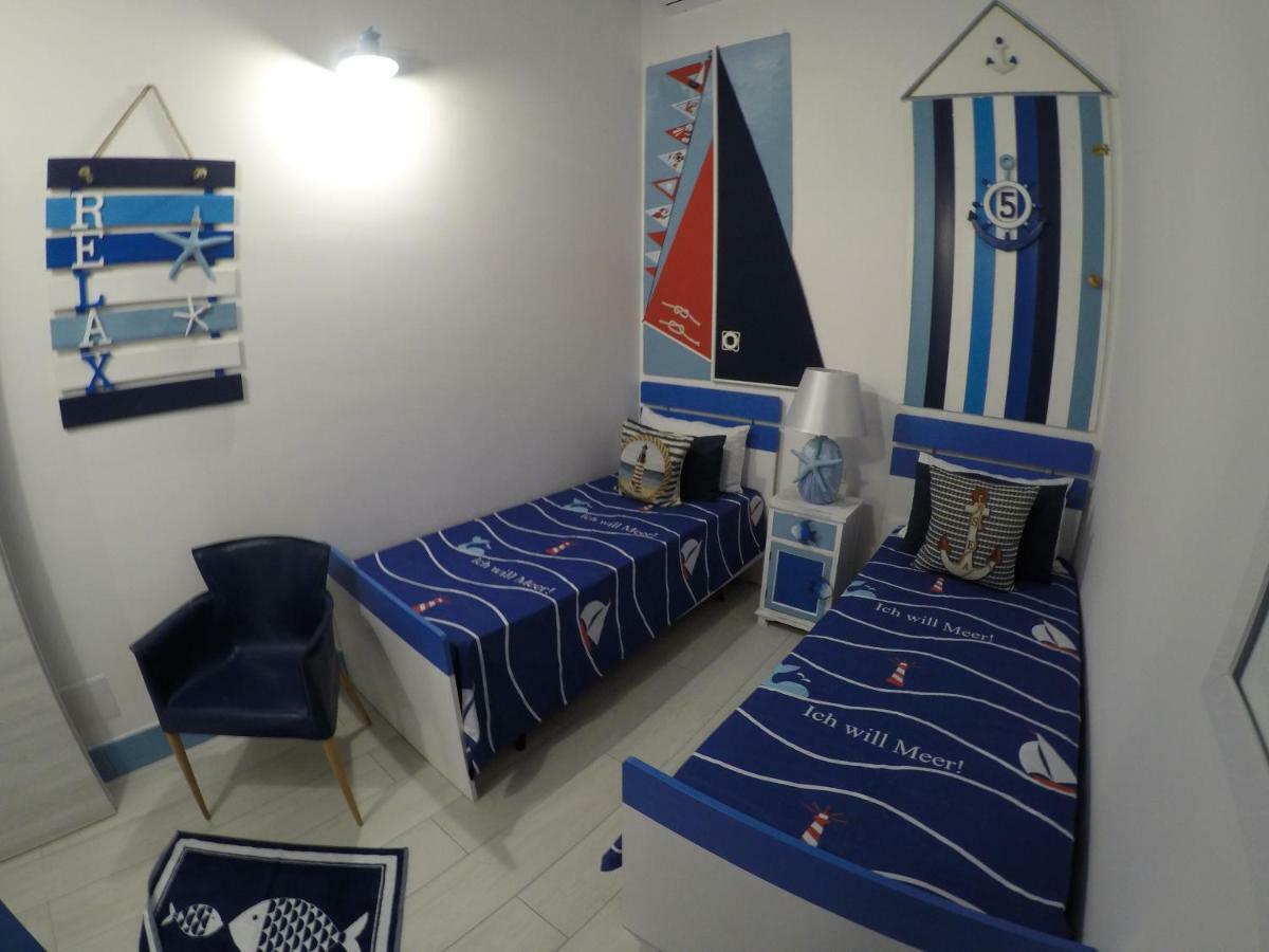 הוילה אוגוסטה La Casa In Riva Al Mare מראה חיצוני תמונה